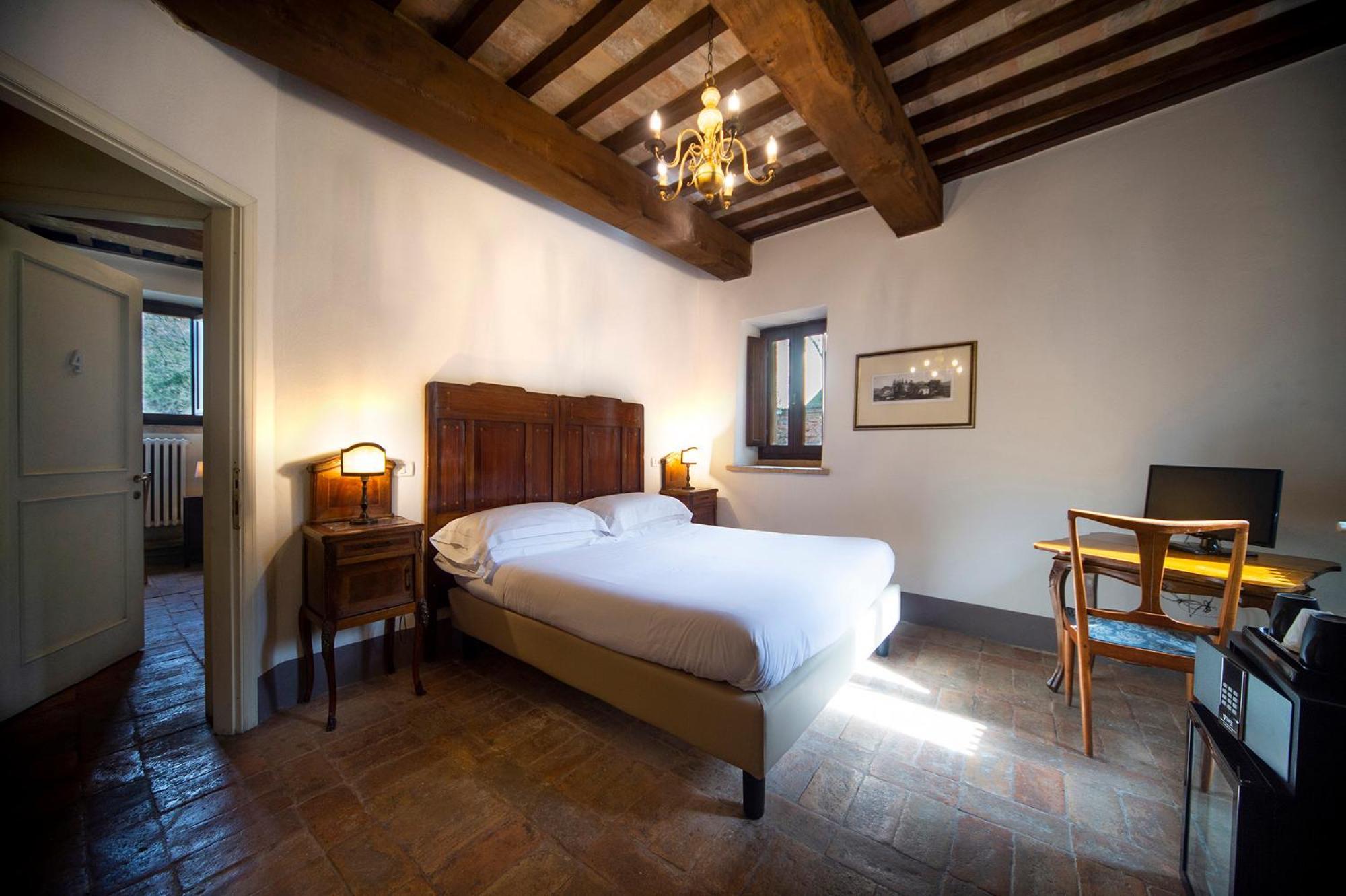 La Maesta Antica Dimora Di Campagna Villa Foligno Bagian luar foto