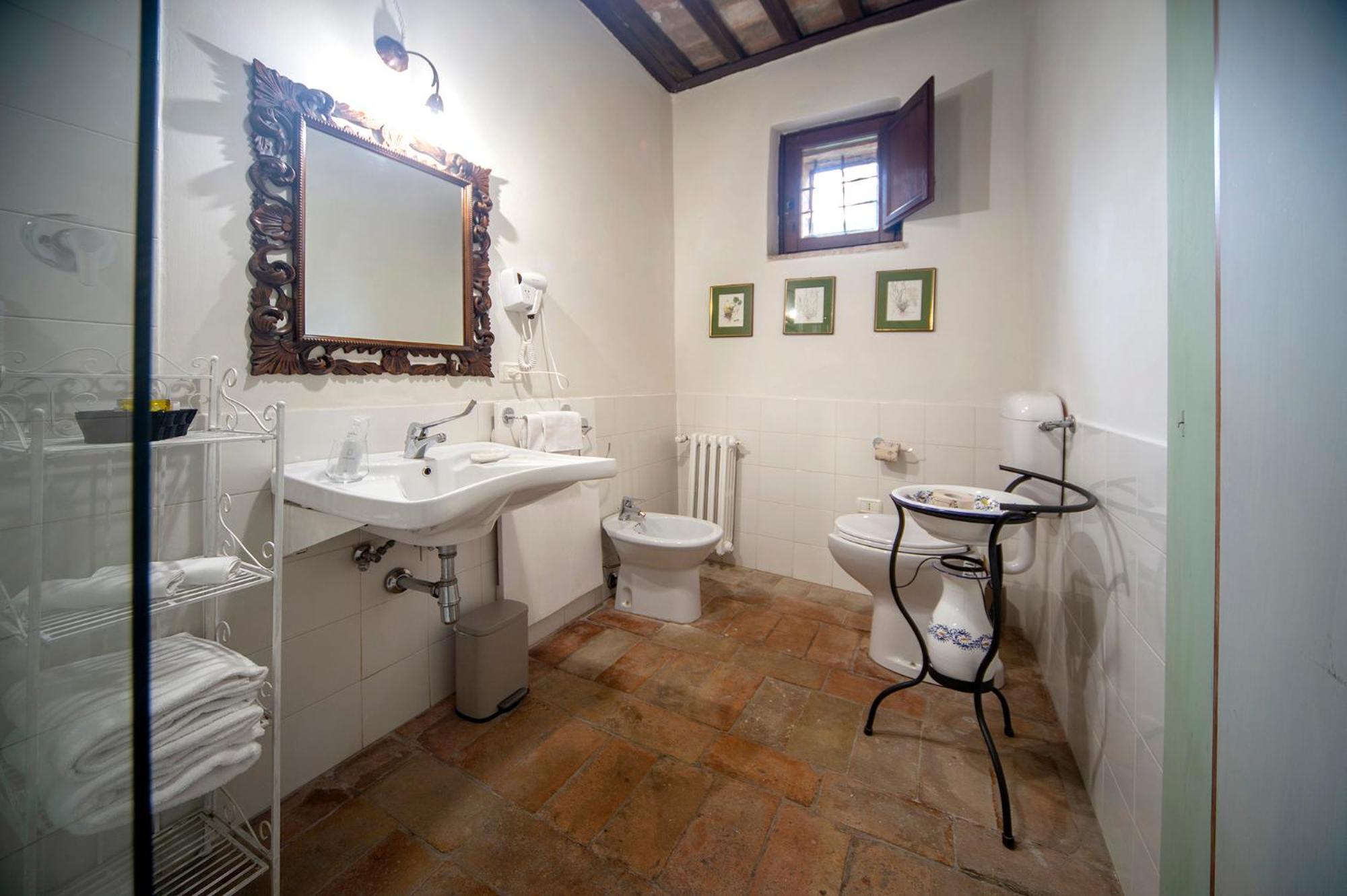 La Maesta Antica Dimora Di Campagna Villa Foligno Ruang foto