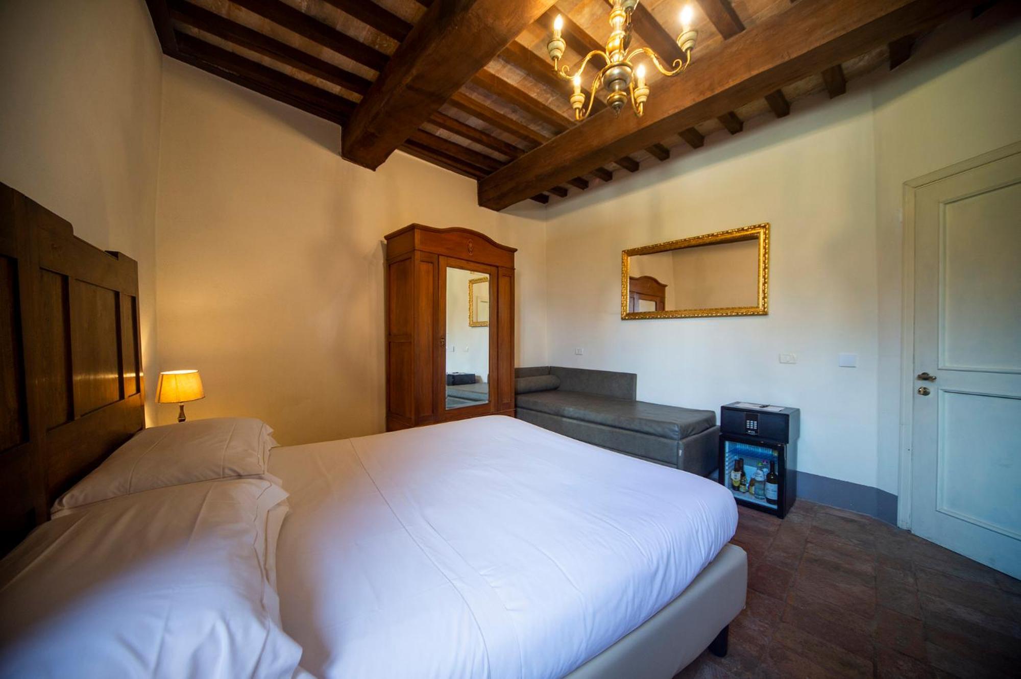 La Maesta Antica Dimora Di Campagna Villa Foligno Bagian luar foto